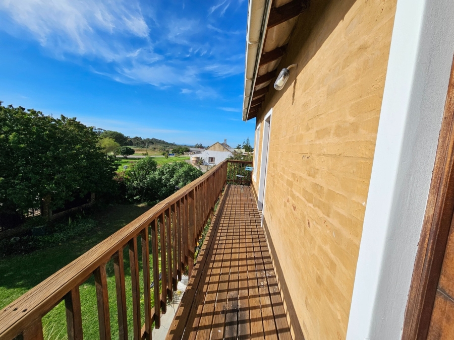 2 Bedroom Property for Sale in Albertinia Western Cape